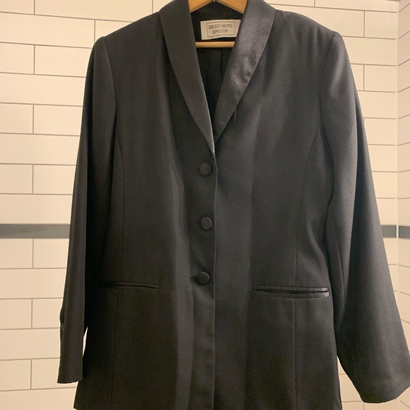 Vintage Fitted Blazer with Satin Details - Picture 1 of 2